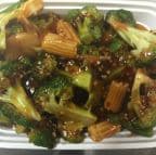 Best Broccoli w. Garlic Sauce in Saint Louis, MO